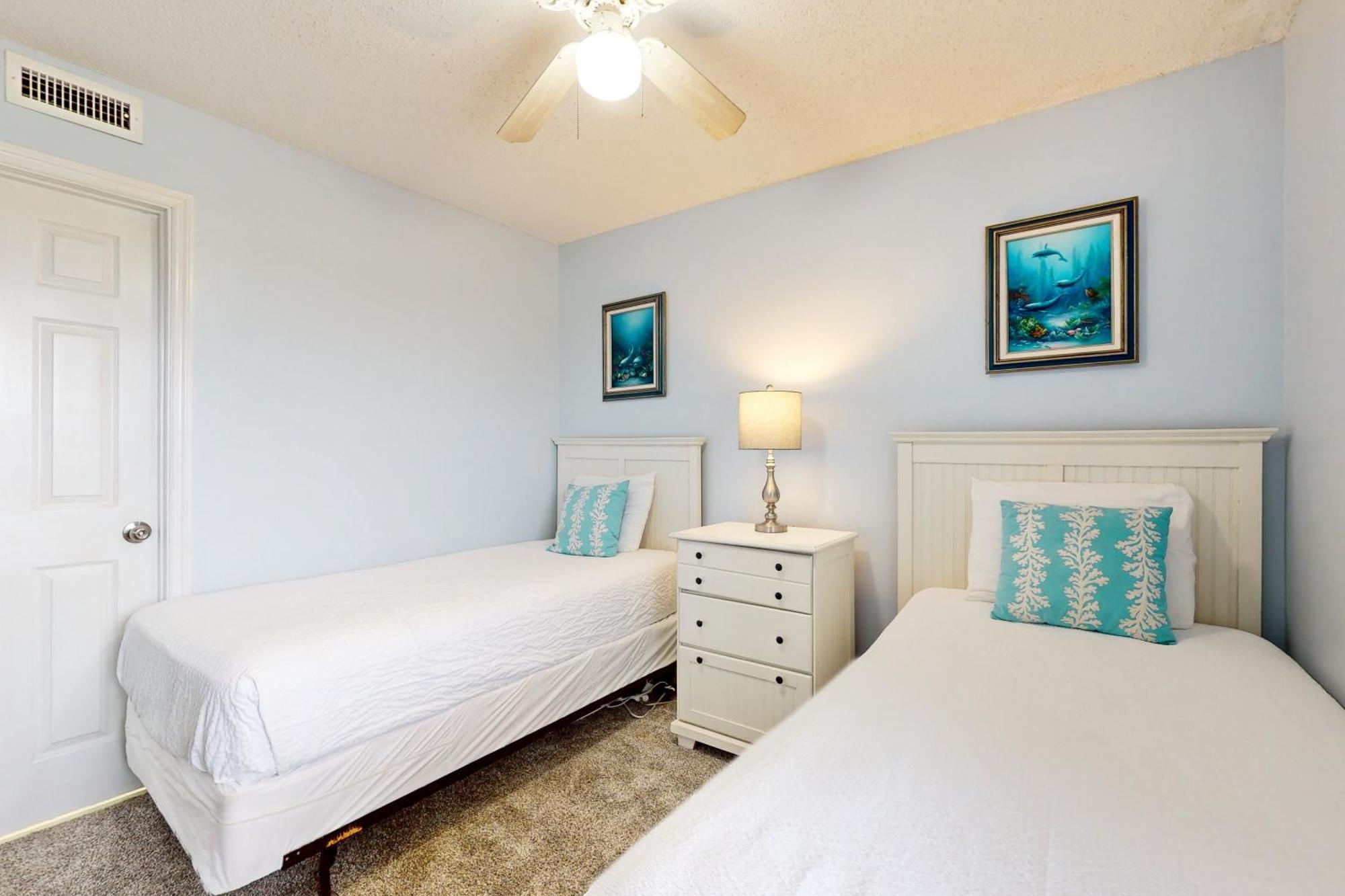 דסטין Pelican Beach Resort III מראה חיצוני תמונה